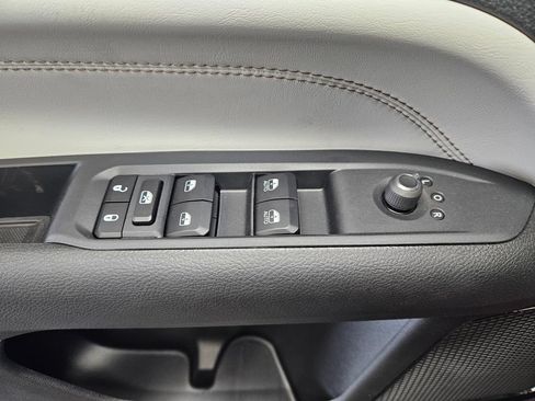 New 2026 Jeep Compass Limited AWD/4WD image 16