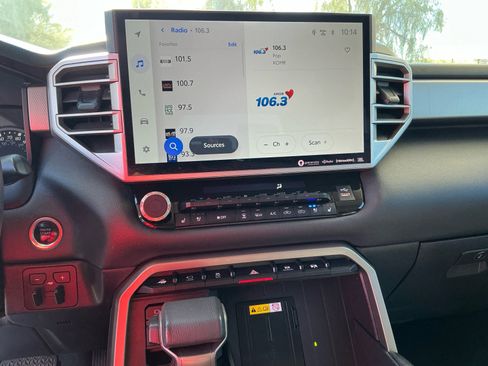 Used 2023 Toyota Tundra Limited image 22