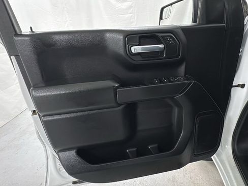 Used 2021 Chevrolet Silverado 1500 W/T w/ WT Value Package AWD/4WD image 17