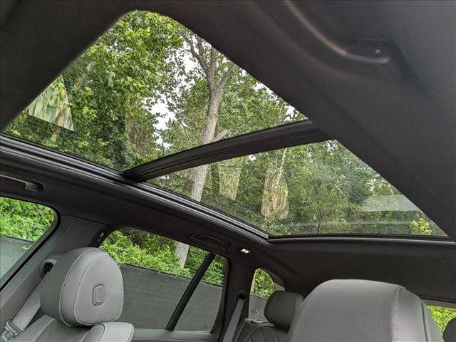 Used 2025 BMW X5 xDrive40i w/ M Sport Package AWD/4WD image 30