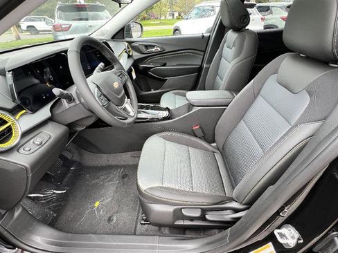 New 2026 Chevrolet Trax LT FWD image 11