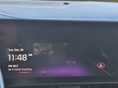 Used 2023 Kia Sportage EX image 14