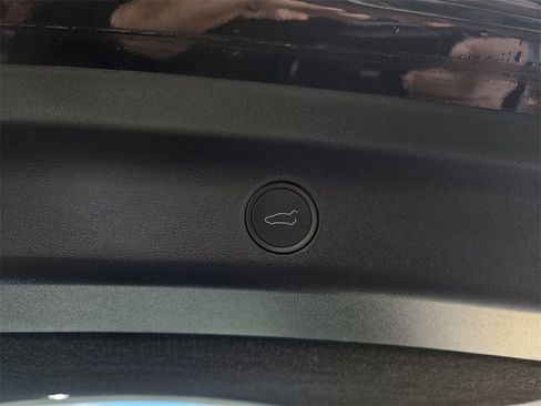 Used 2023 Tesla Model Y Long Range image 24