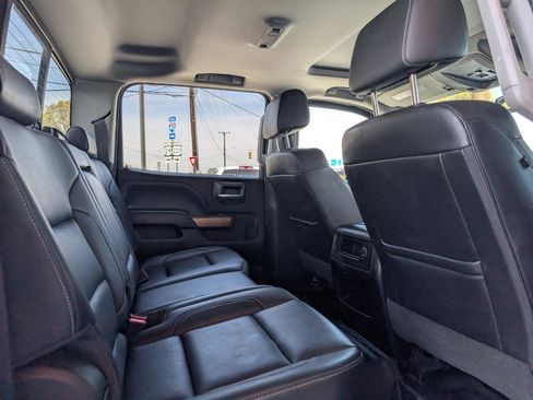 Used 2019 Chevrolet Silverado 3500 LTZ w/ LTZ Plus Package image 20