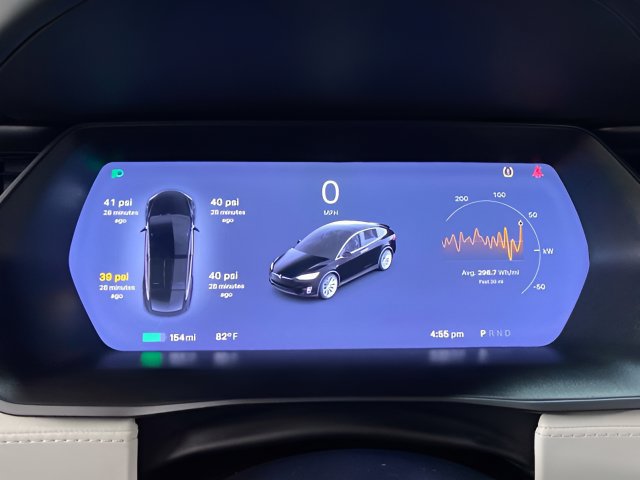 Used 2018 Tesla Model X 75D AWD/4WD image 16