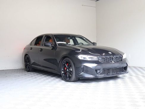 Used 2024 BMW M340i w/ Premium Package RWD image 5