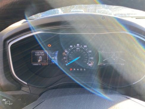 Used 2019 Ford Fusion Titanium image 26