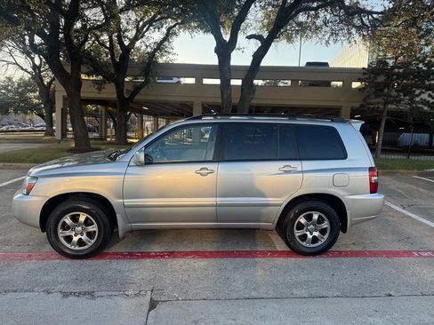 Used 2006 Toyota Highlander Sport image 3