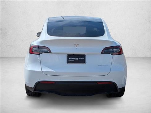Used 2020 Tesla Model Y Long Range AWD/4WD image 8