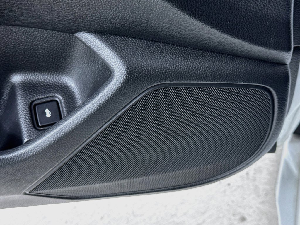 Used 2018 Honda Accord EX-L image 24