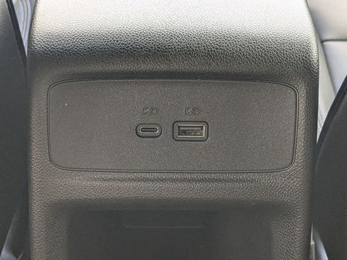 Used 2024 Buick Envista Sport Touring image 17