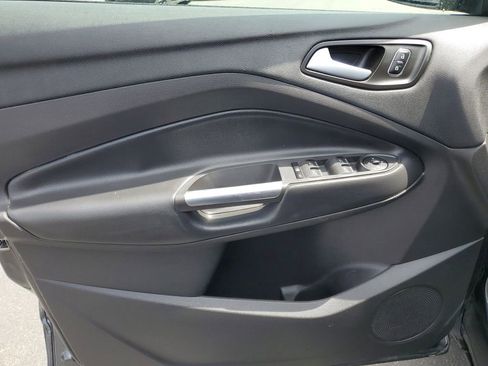 Used 2019 Ford Escape SE AWD/4WD image 23