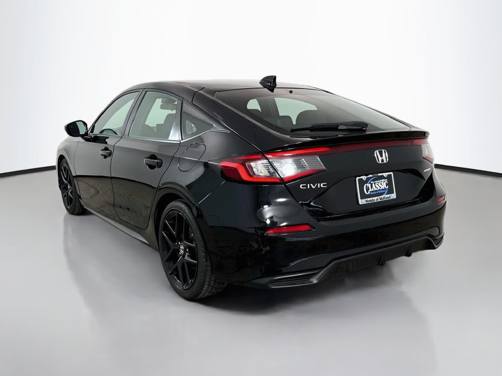 Used 2025 Honda Civic Sport image 5