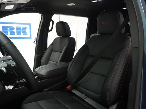 New 2026 Chevrolet Traverse Z71 w/ Enhanced Driving Package AWD/4WD image 19