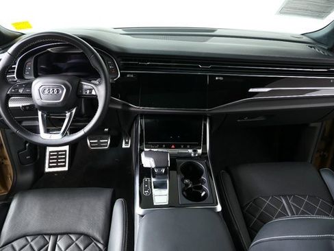 Used 2024 Audi SQ8 Prestige image 20