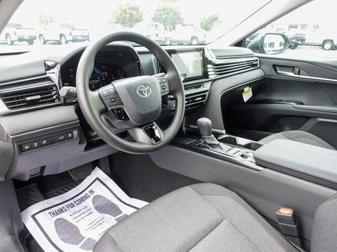 New 2026 Toyota Camry LE image 15