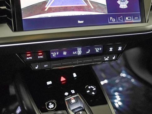 Used 2024 Audi Q4 e-tron Prestige w/ Black Optic Package image 21