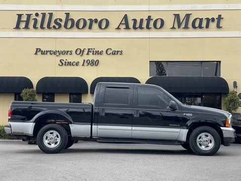 Used 2001 Ford F250 XLT image 4