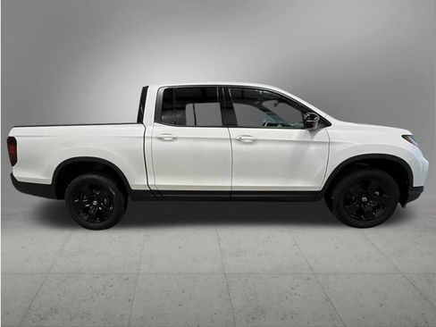 New 2026 Honda Ridgeline Black Edition image 7