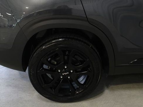 Used 2024 Kia Seltos X-Line AWD/4WD image 27