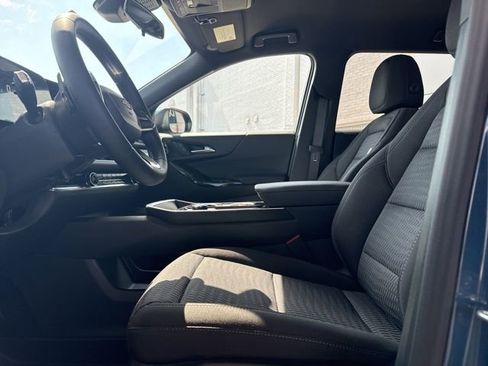 New 2026 Chevrolet Equinox LT w/ LPO, Floor Liner Package AWD/4WD image 13
