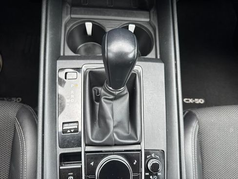 Used 2025 MAZDA CX-50 AWD 2.5 S w/ Preferred Package image 19