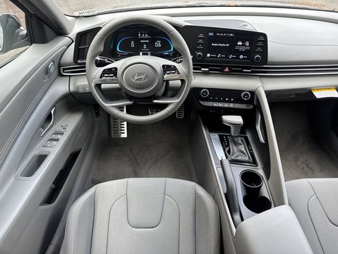 New 2026 Hyundai Elantra Sport image 22