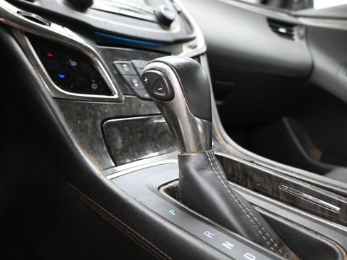 Used 2016 Buick LaCrosse Sport Touring image 15