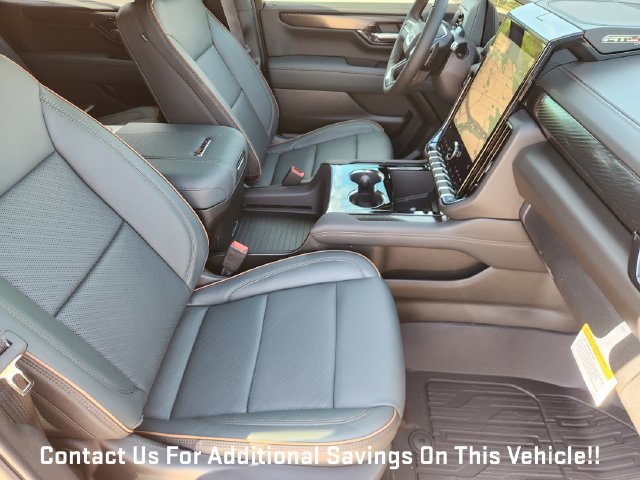 New 2027 GMC Yukon AT4 w/ AT4 Premium Package AWD/4WD image 10