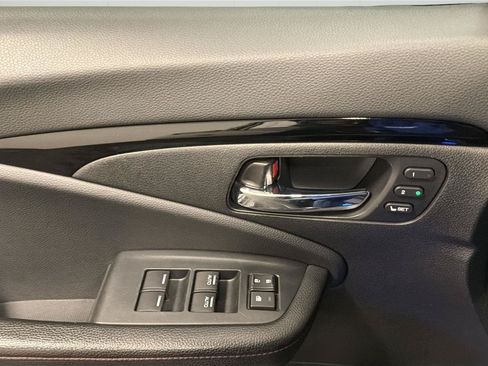 Used 2017 Honda Ridgeline Black Edition image 23