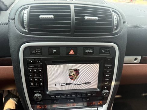 Used 2008 Porsche Cayenne S AWD/4WD image 15
