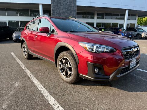 Used 2019 Subaru Crosstrek 2.0i Premium w/ Popular Package #2 AWD/4WD image 3