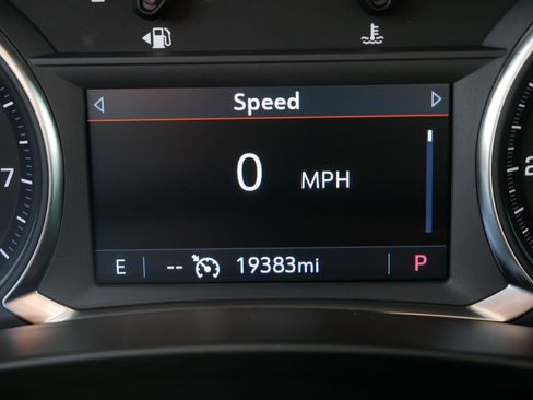 Used 2024 Chevrolet Equinox LT AWD/4WD image 34