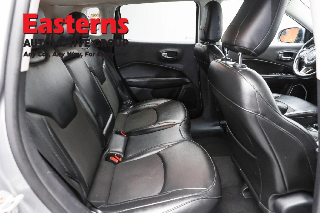 Used 2020 Jeep Compass Latitude AWD/4WD image 24