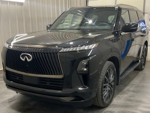 Used 2026 INFINITI QX80 Autograph w/ Premium Cargo Package AWD/4WD image 3