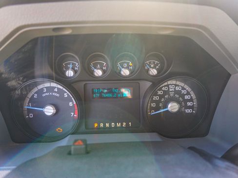 Used 2011 Ford F250 XL AWD/4WD image 11