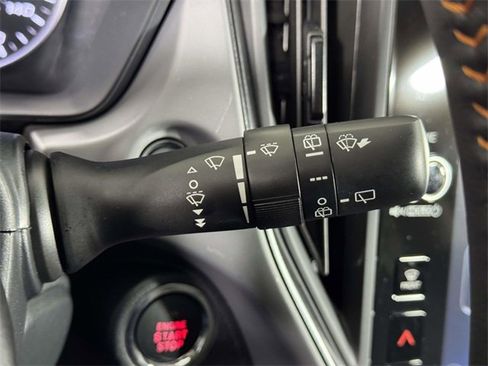 Used 2025 Subaru Crosstrek 2.5i Limited w/ Crosstrek Mirror Package image 24