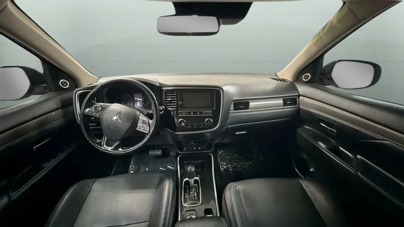 Used 2019 Mitsubishi Outlander SEL AWD/4WD image 9