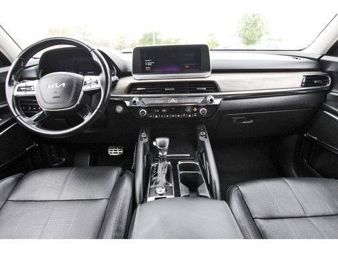 Used 2022 Kia Telluride SX w/ Towing Package image 12