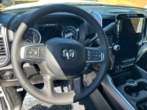 New 2025 RAM 2500 Big Horn image 24
