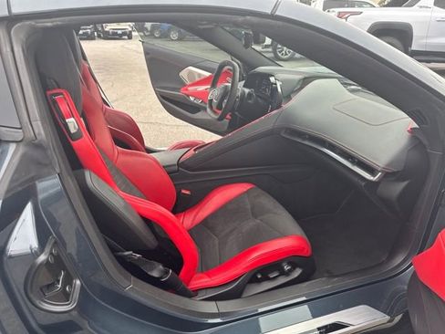 Used 2021 Chevrolet Corvette Stingray Preferred Cpe w/ 2LT image 25