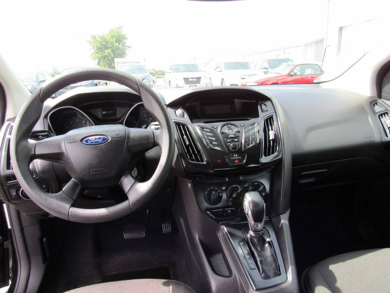 Used 2014 Ford Focus S FWD image 17