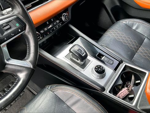 Used 2022 Mitsubishi Outlander SEL image 16