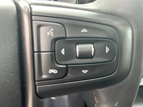 Used 2025 GMC Sierra 1500 AT4 w/ AT4 Premium Package AWD/4WD image 33