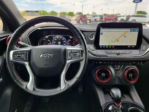 Used 2024 Chevrolet Blazer RS w/ Enhanced Convenience Package image 6
