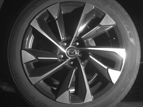 Used 2025 MAZDA CX-50 2.5 Hybrid w/ Premium Plus Pkg image 14