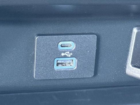 Used 2022 Ford F150 XL w/ Equipment Group 101A High RWD image 23