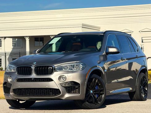 Used 2016 BMW X5 M image 2
