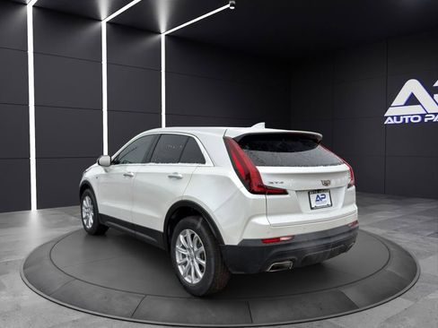 Used 2023 Cadillac XT4 Luxury image 4