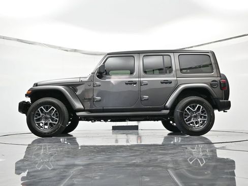 New 2026 Jeep Wrangler Unlimited Sahara AWD/4WD image 46